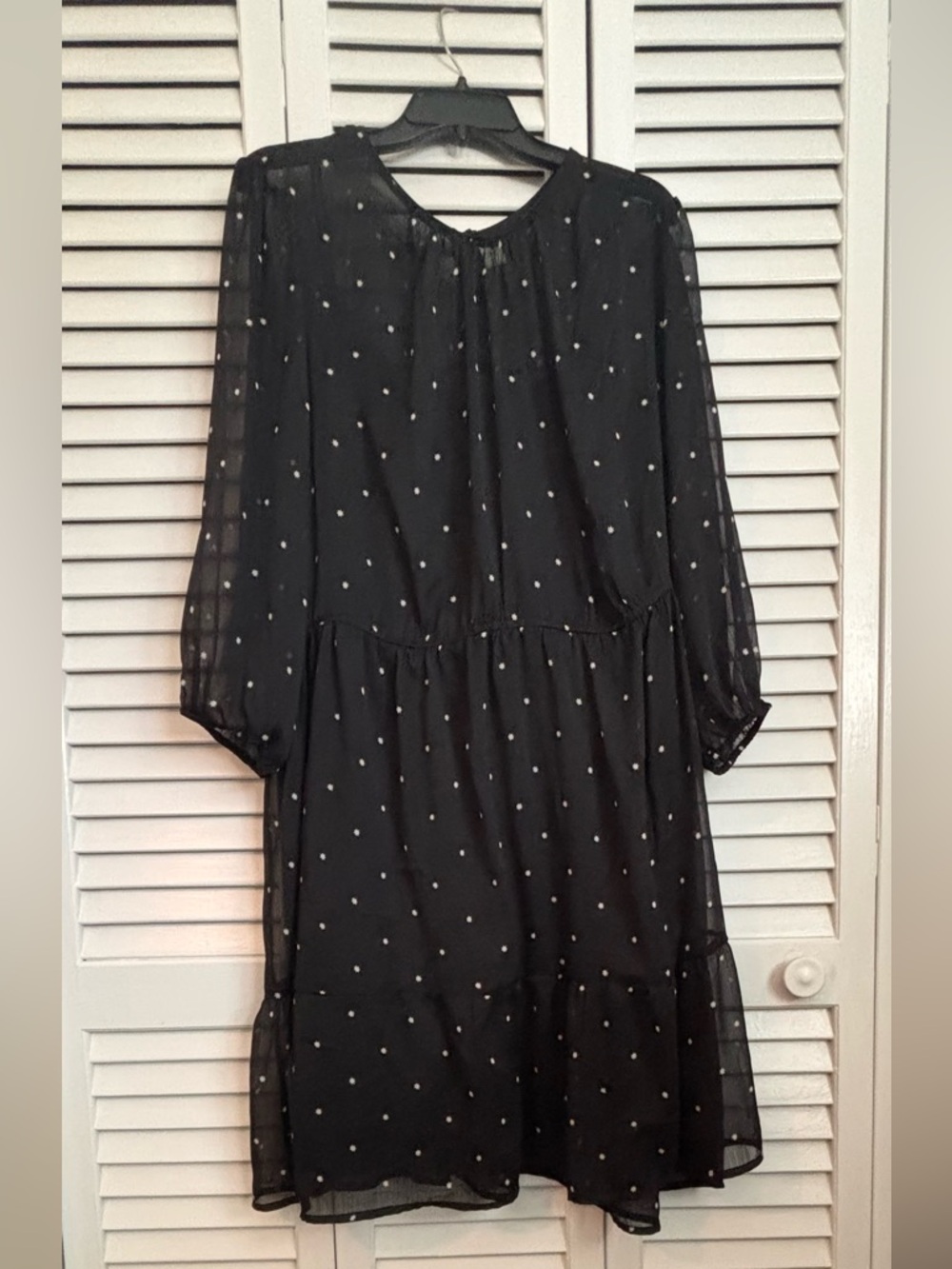 Old Navy Black Polka Dot Lined Midi Dress